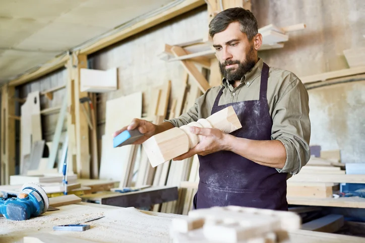 Describe a person who likes to make things by hand (e.g. toys, furniture)